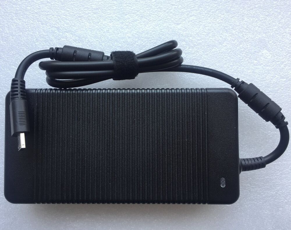 CLAVIER FRANÇAIS ORIGINAL Pour MSI Modern 15 - A10M A10RA A10RAS A10RB CLAVIER FRANÇAIS ORIGINAL Pour MSI Modern 15 - A10M A10RA A10RAS A10RB