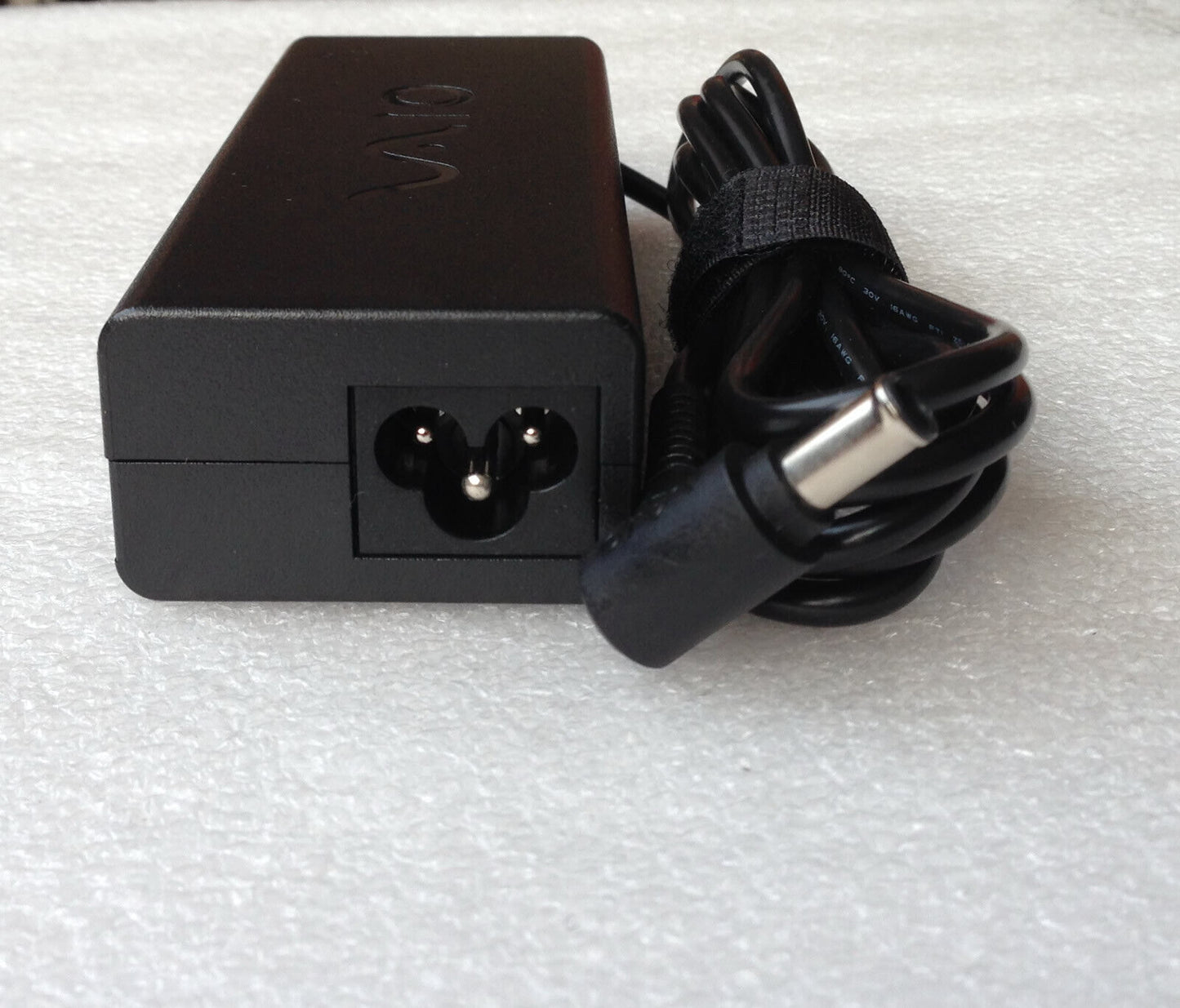 Original OEM AC Adapter&Cord/Charger for Sony Vaio VPCEE21FX,VPCEE23FX,VPCEE33FX