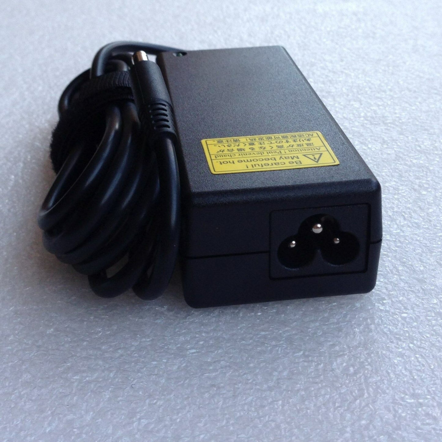 Original Genuine OEM Dell 65W AC Adapte for Inspiron 13 7000/P57G,P57G001 Laptop