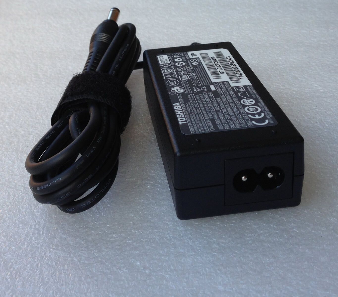 #Original OEM 45W 19V 2.37A AC Adapter for Toshiba Portege Z930-S9301,Z930-S9302