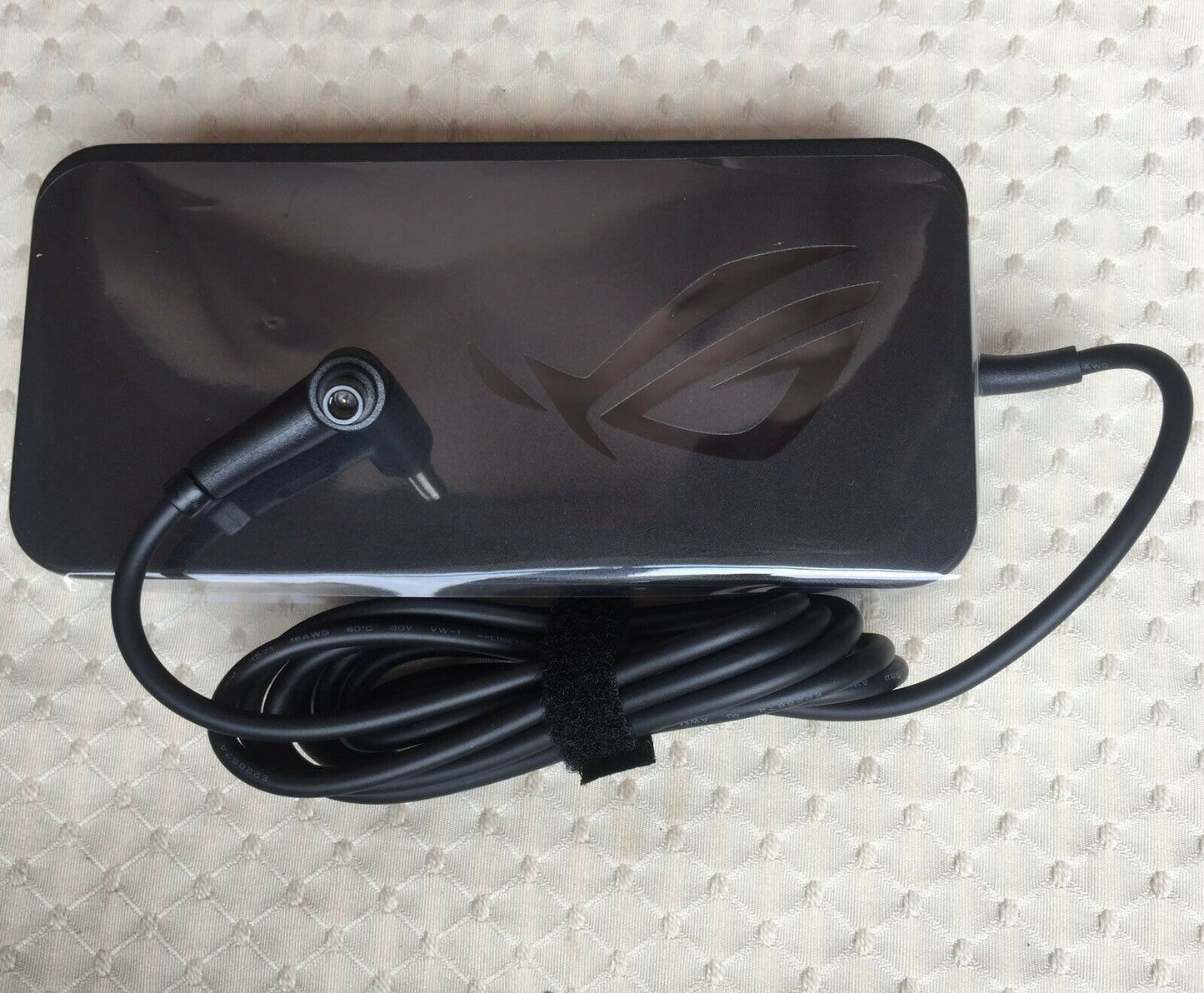 Original ASUS ROG Strix GL703GM-WS71,A17-180P1A,R-41014214 180W 19.5V AC Adapter