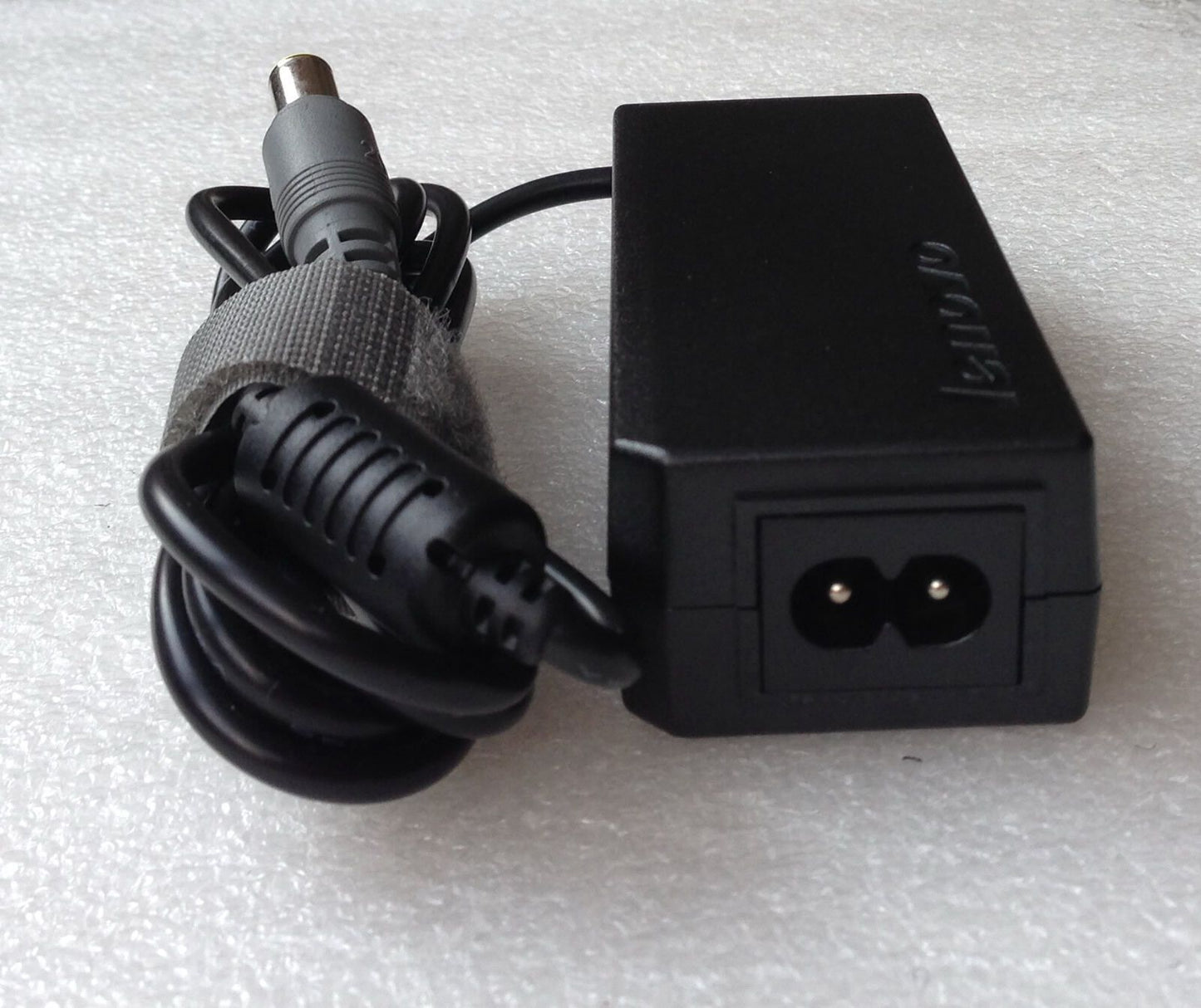 Original OEM 65W AC Adapter for Lenovo ThinkPad Edge E320/E325/E420S/E425/E525