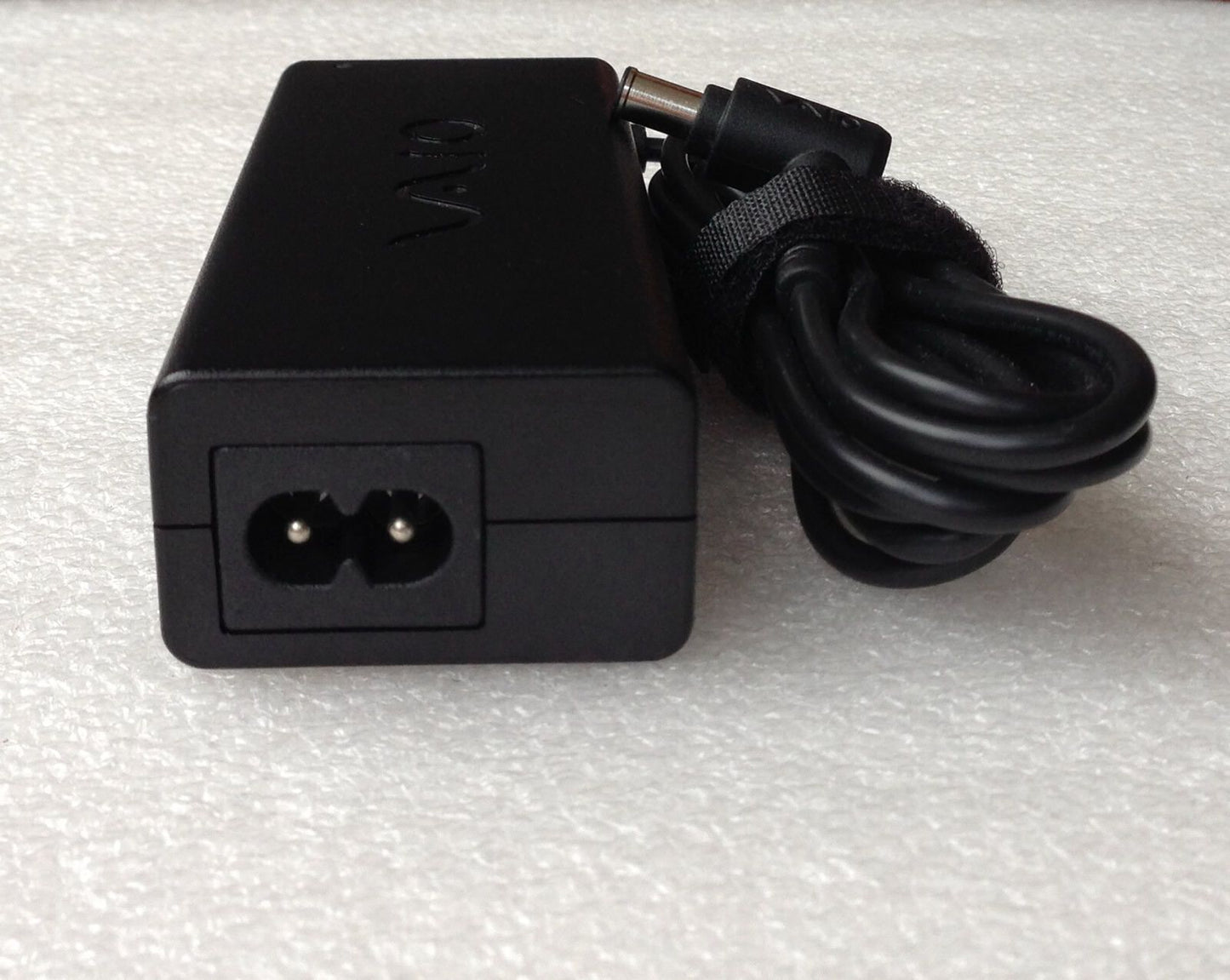 Original Genuine OEM Sony 65W AC Adapter+Cord for Sony VIAO SVZ131190X Notebook
