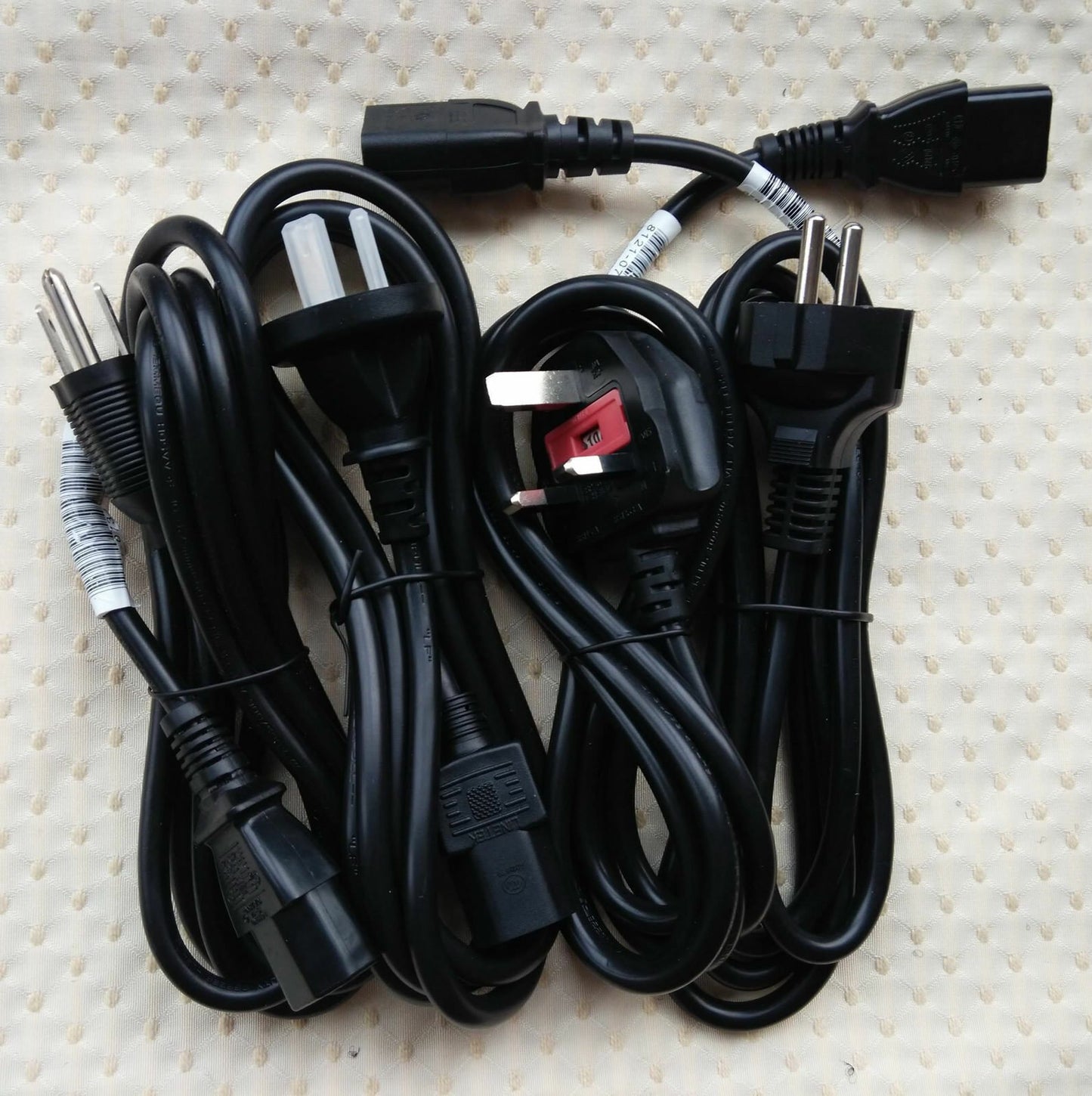Original OEM Delta 180W AC Adapter for Medion Erazer X7857/MD 60824,ADP-180NB BC