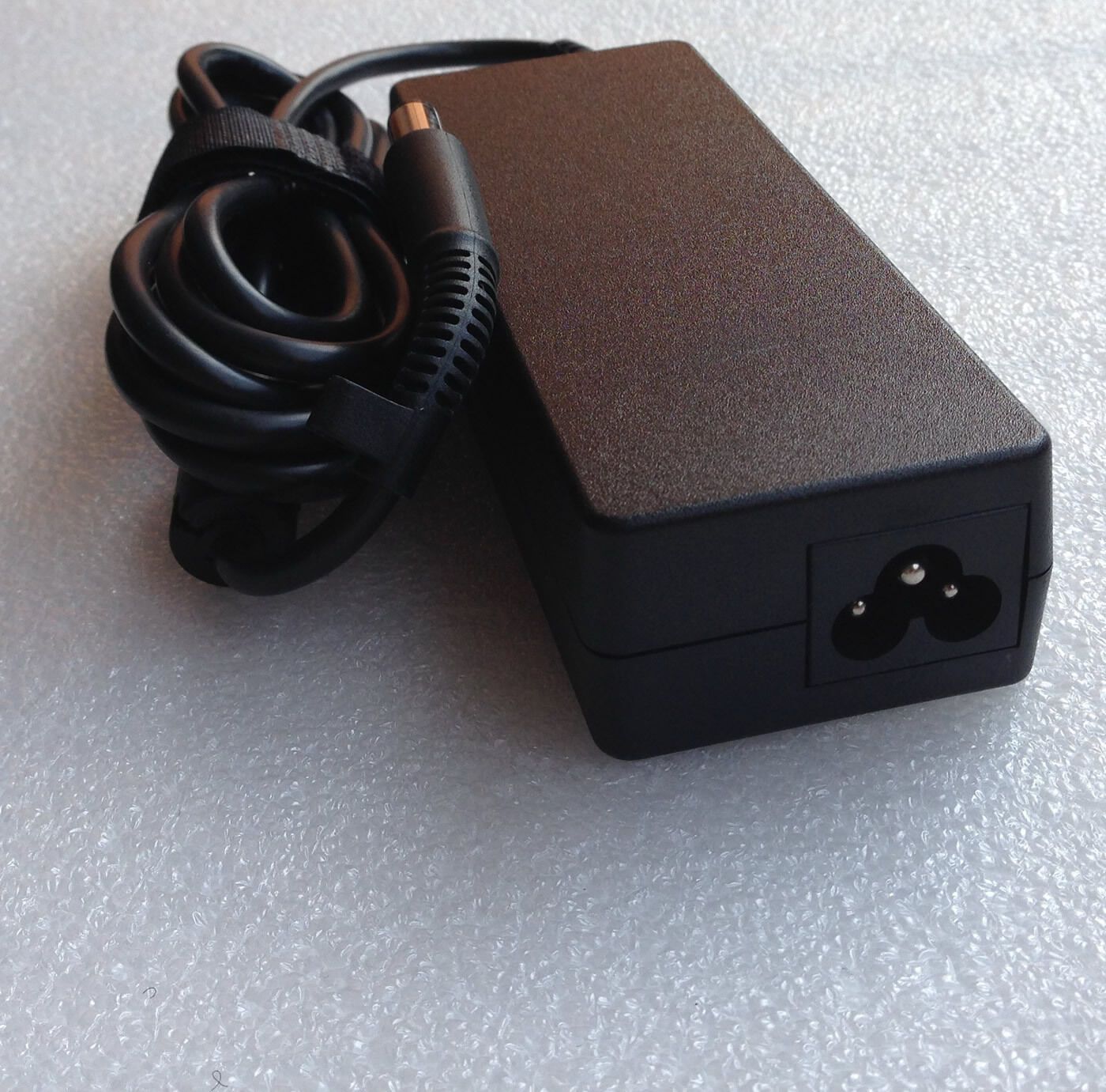 @Original OEM 90W Smart AC Adapter for HP Pavilion G7-2270US,G7-2243US,G7-2240US