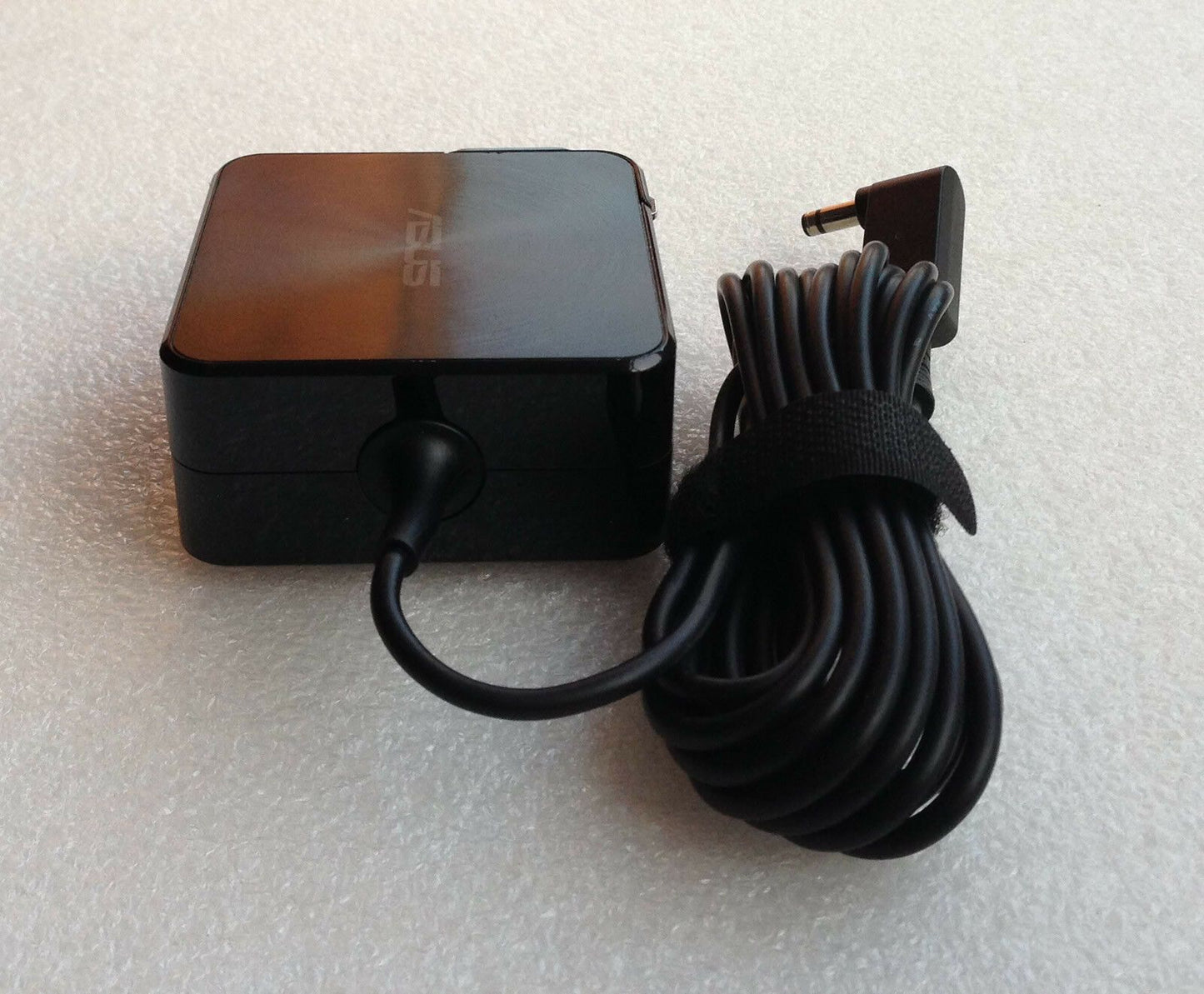 @New Original OEM ASUS 45W 19V AC/DC Adapter for ASUS Q504UA-BHI7T21 2in1 Laptop