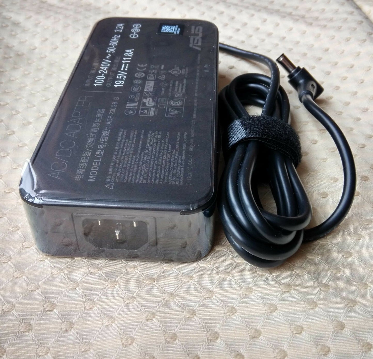 @New Original OEM ASUS 230W AC Adapter&Cord for ASUS ROG Zephyrus GX501VI-GZ020T