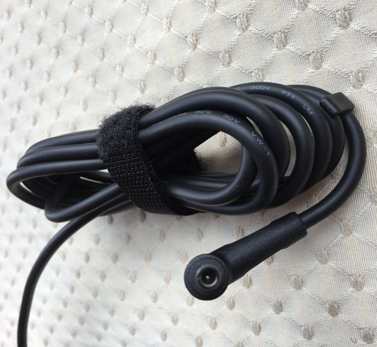 New Original OEM ASUS 150W AC Adapter for ASUS ZenBook UX550GD-BN019T,A17-150P1A