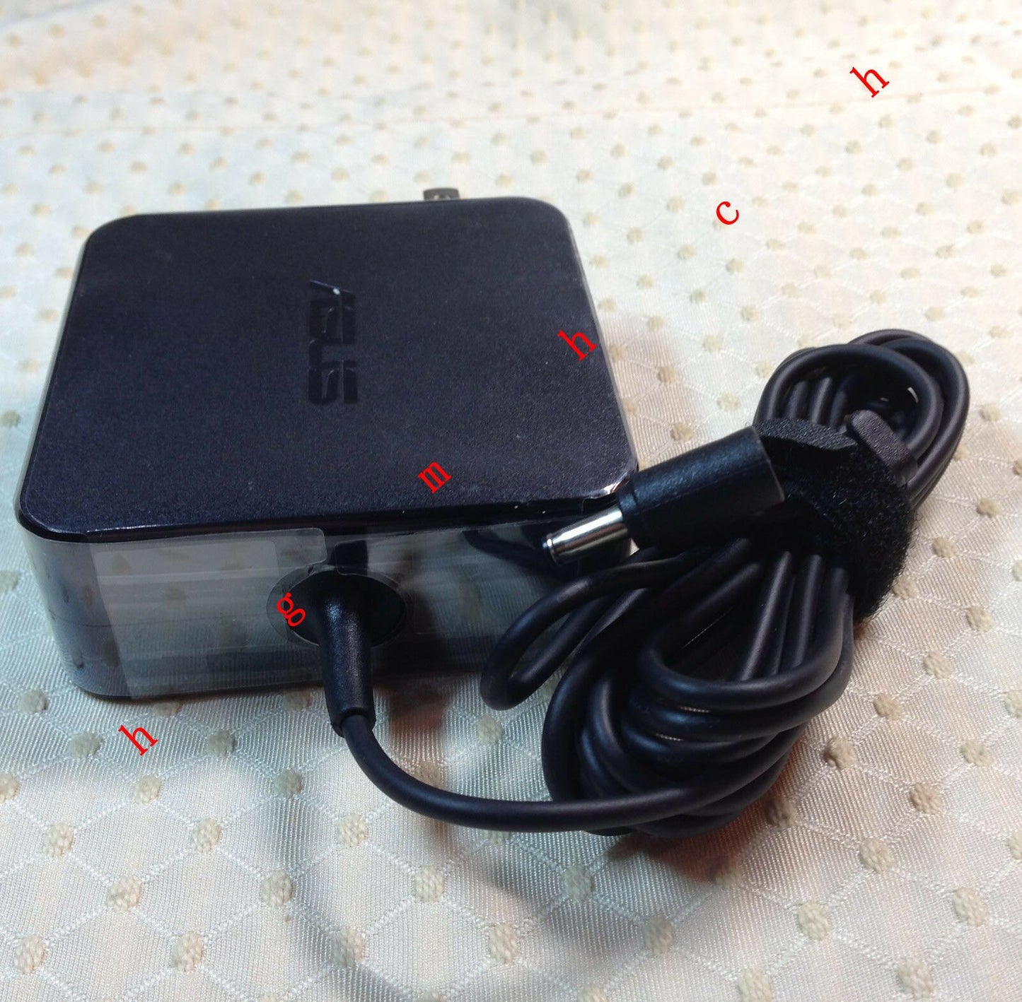 Original OEM Asus 19V 3.42A AC/DC Adapter for ASUS Vivobook X556UB-DM262T Laptop