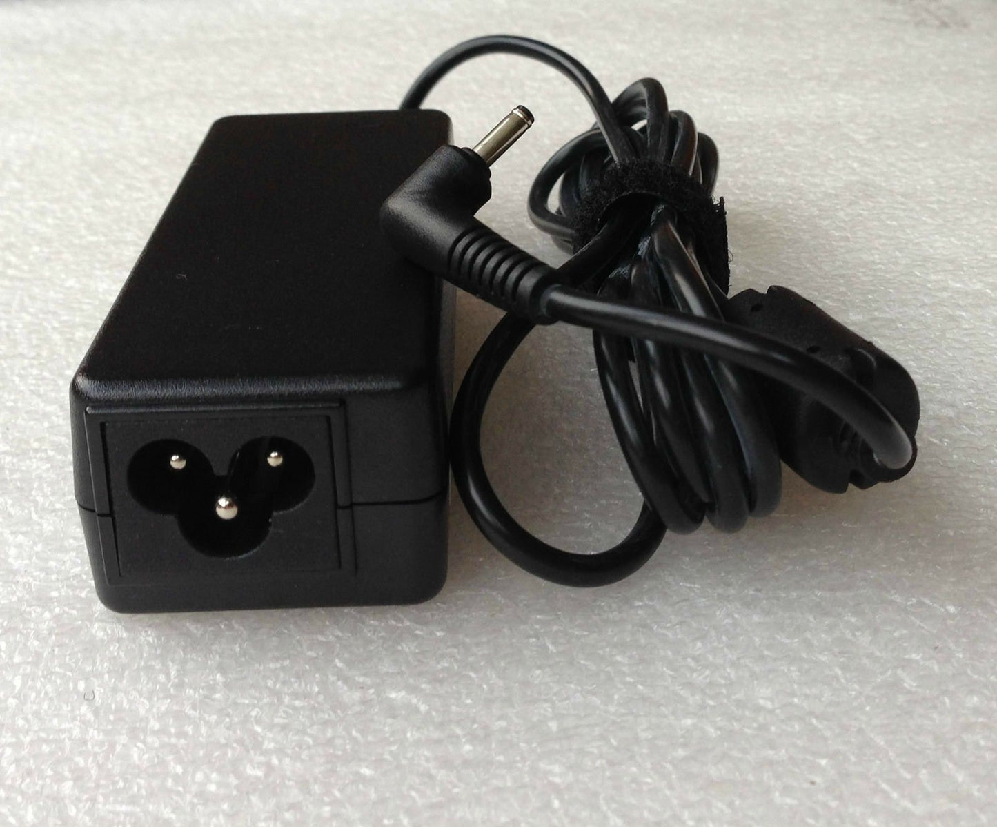 Original OEM Samsung 40W Charge Series 7 Business Slate XE700T1A-A05US Tablet PC
