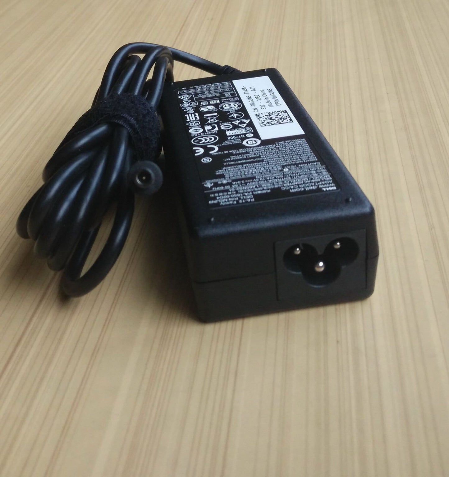 New Original OEM DELL Inspiron 13 i7348-3986sLV,MGJN9,43NY4,C2WVP 65W AC Adapter