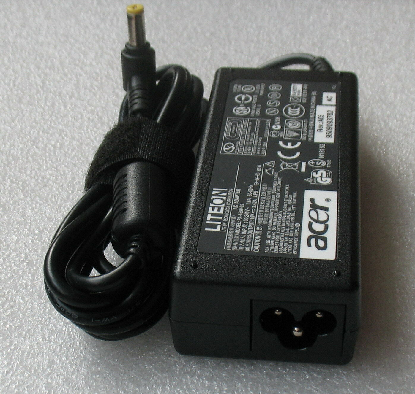 Original OEM Acer 65W Cord/Charger Aspire V3-571-6643,V3-571-6698,V3-571-6800 PC