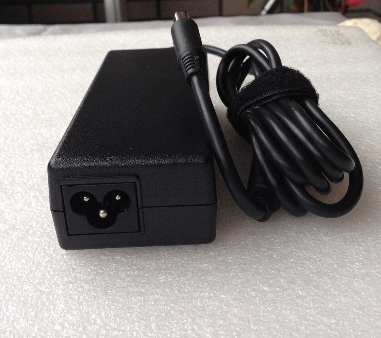 New Original OEM Dell 90W Cord/Charger Vostro 3750,3450,1450,LA90PM111,DA90PM111