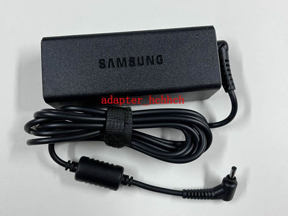 New Original Samsung AC/DC Adapter for Samsung Notebook Plus NP550XCJ PA-1400-96