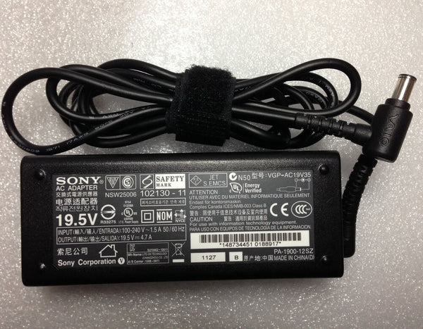 Original OEM Sony VAIO VGP-AC19V35 AC/DC Adapter replace VGP-AC19V41,VGP-AC19V31