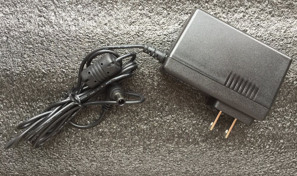 New Original OEM LG 19V 2.1A Adapter&Cord for LG STB-3500 Procentric Set Top Box