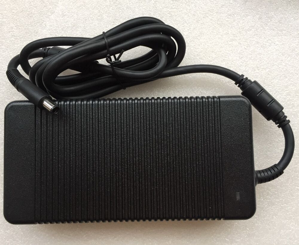 Alimentatore sostituisce LA330PM190 per Dell Alienware M18x 18 X51 R1 R2 R3