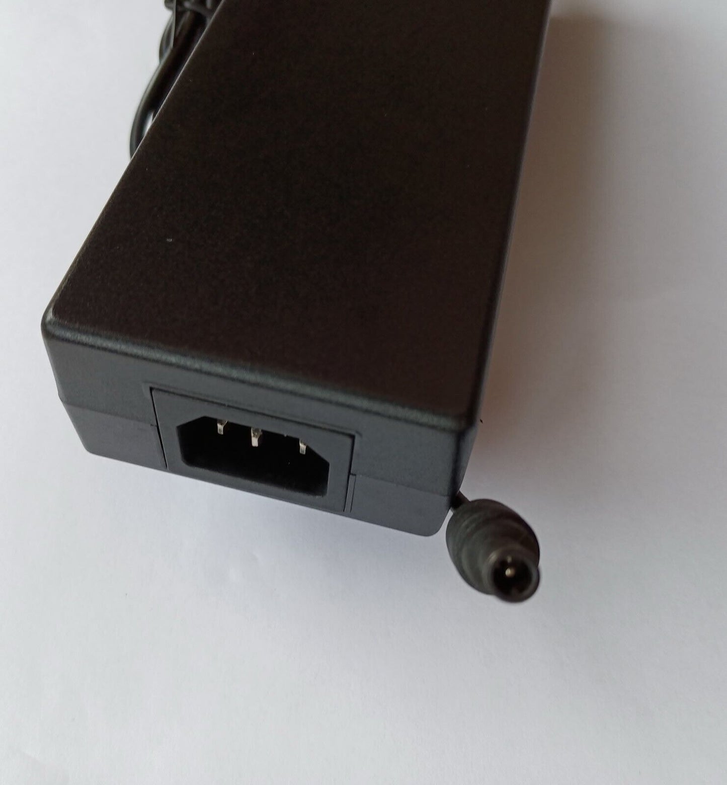 New Original OEM Hoioto 48V 2A Adapter for Amcrest NV4108E-A2 4K 8MP 8CH POE NVR