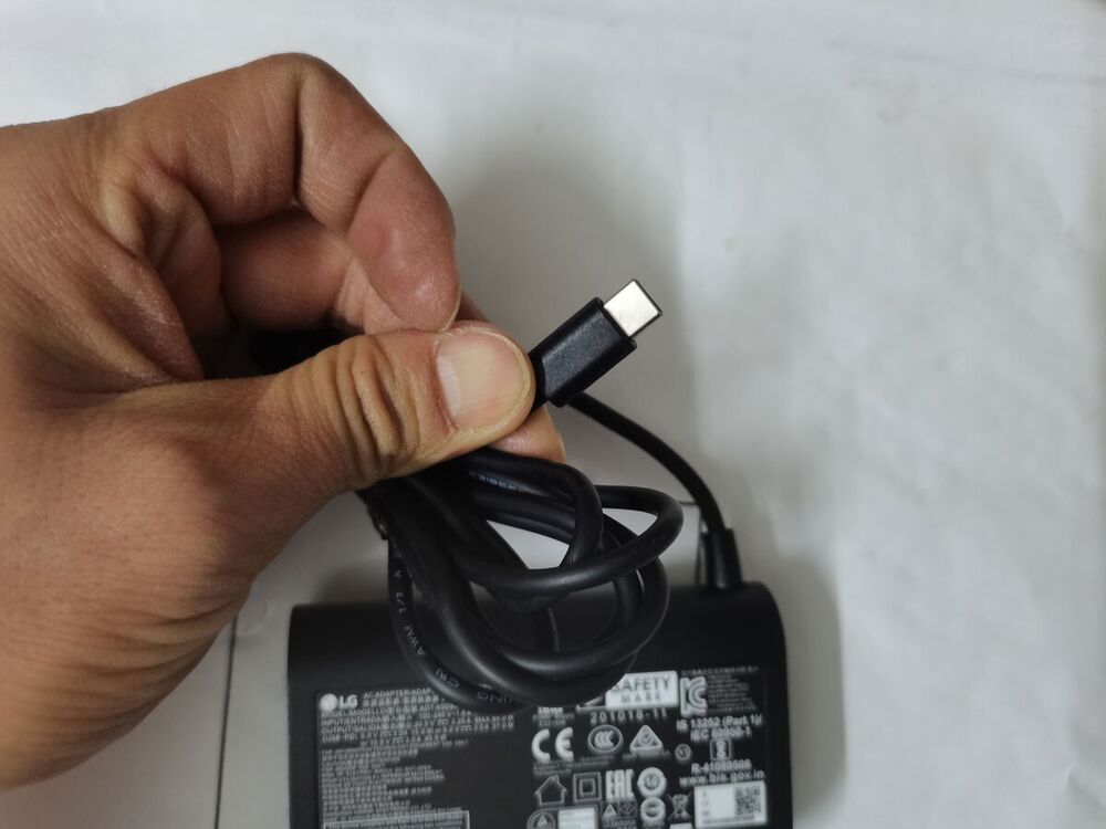 OEM 20V 3.25A 65W USB-C EAY65895901 For LG Gram 16T90P-AAE7U1 i7-1165G7 Original