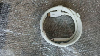 two Original LG EAD63988303 1.5m 100W White Thunderbolt 4 cable for LG Monitor