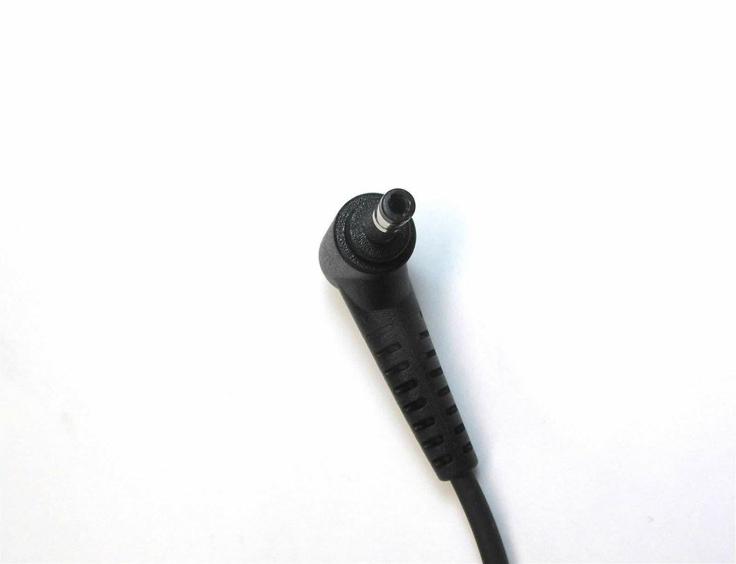 New Original OEM Lenovo 45W AC Adapter for Lenovo Ideapad 320S-14IKB 80X400EJUS@