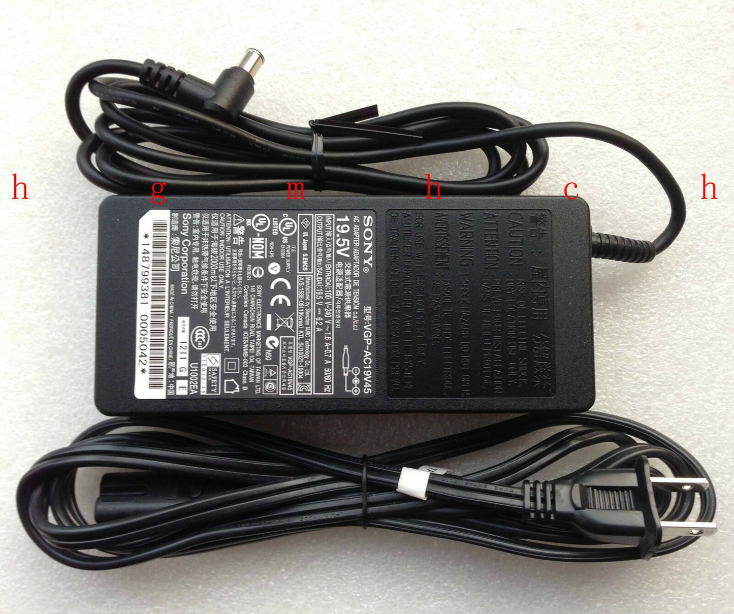 New Original OEM Sony 19.5V 6.2A 120W AC Adapter for Sony Vaio PCG-81111U Laptop
