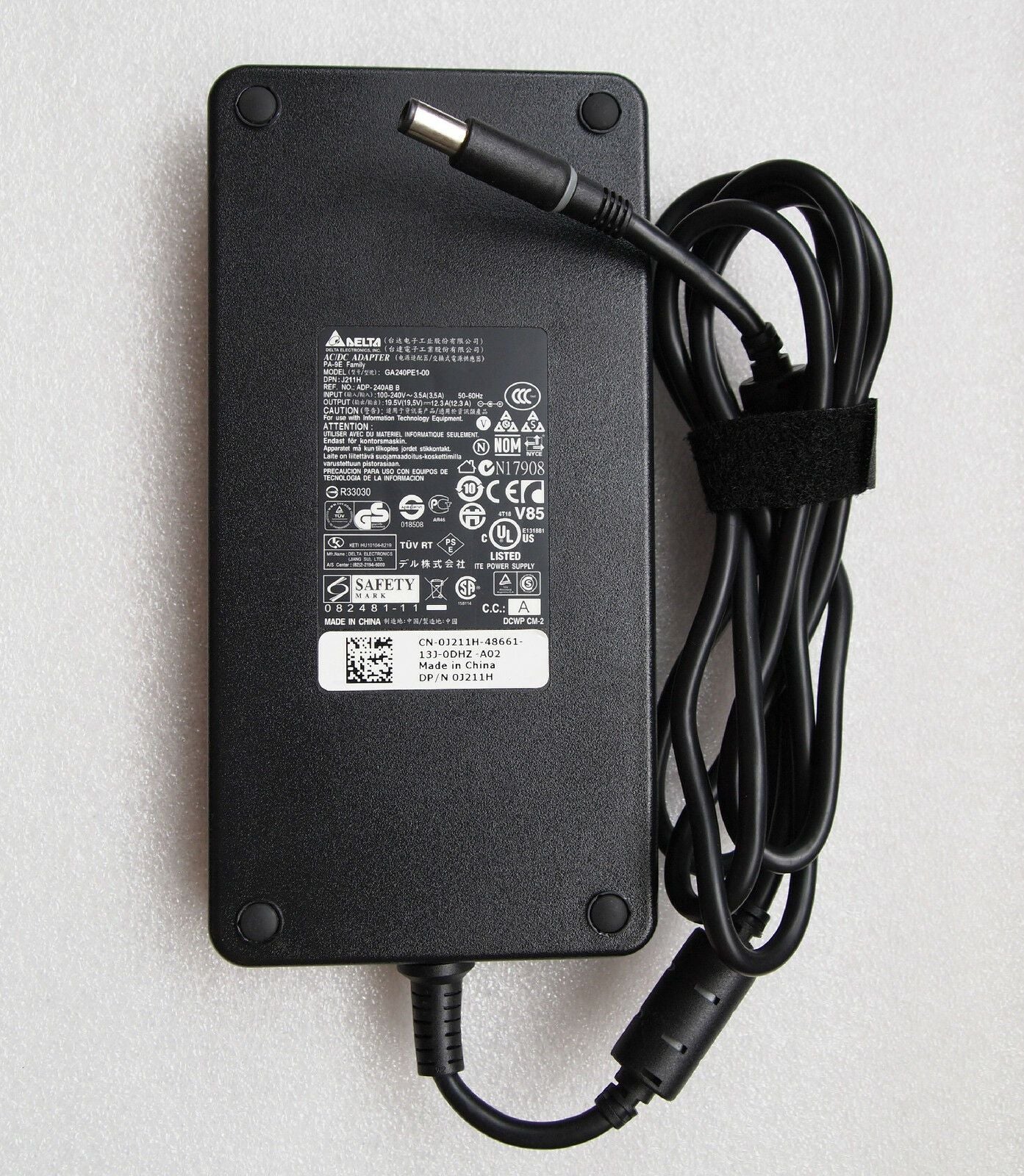 #Original OEM Dell Alienware M17x R4 i7-3920XM,J211H,GA240PE1-00 240W AC Adapter