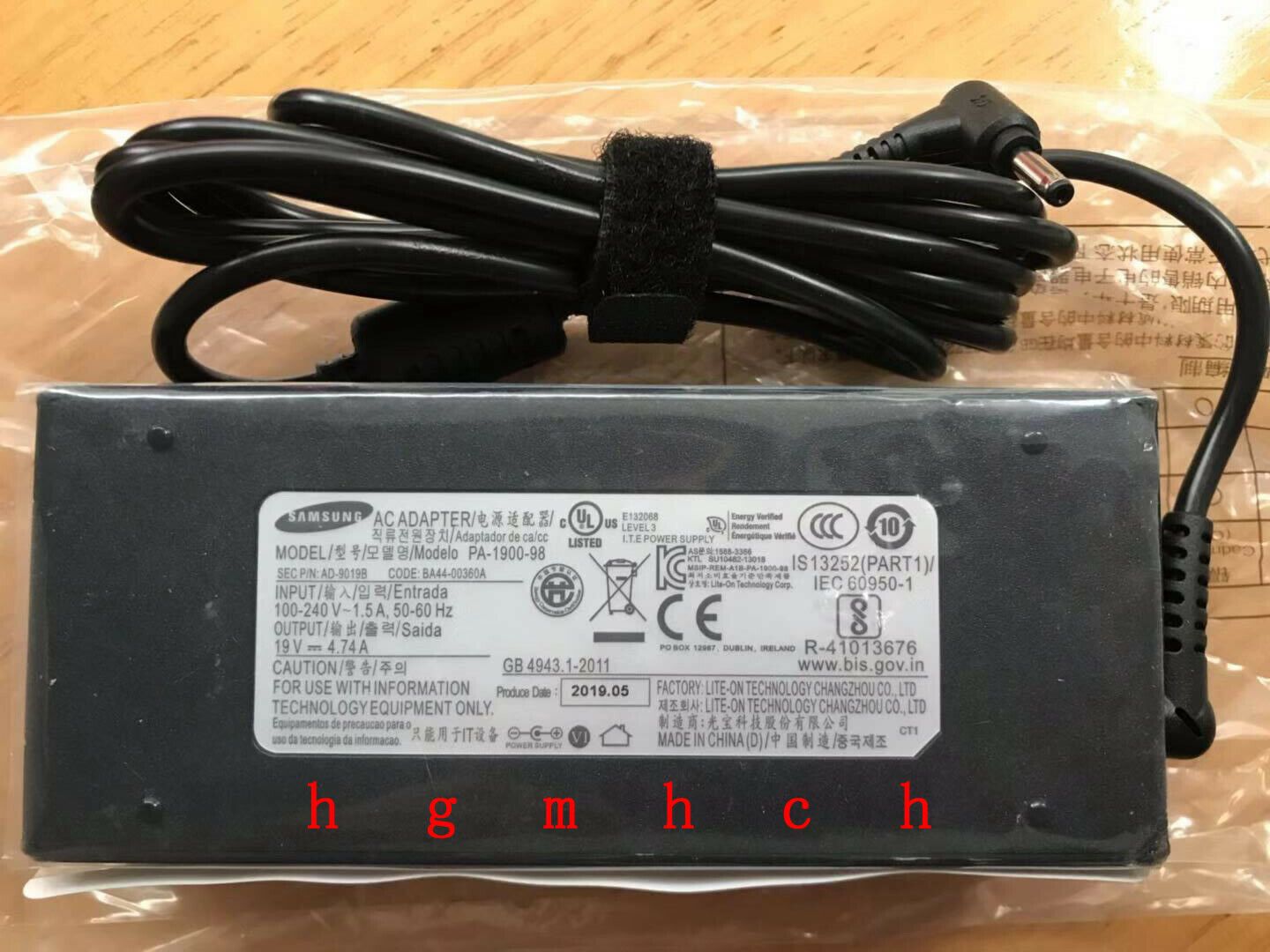 New Original Samsung AC Adapter&Cord for Samsung Notebook 7 Force NP760XBE-X01HK