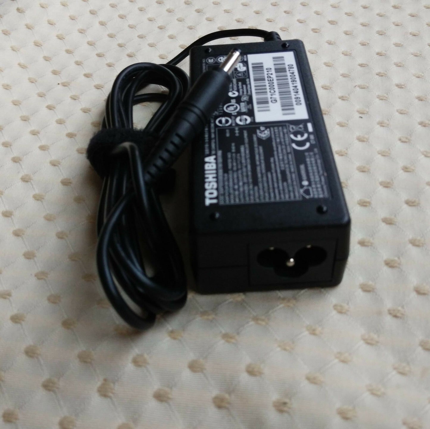 @New Original OEM Toshiba 45W 19V Cord/Charger Chromebook CB30-B (PLM02U-007008)