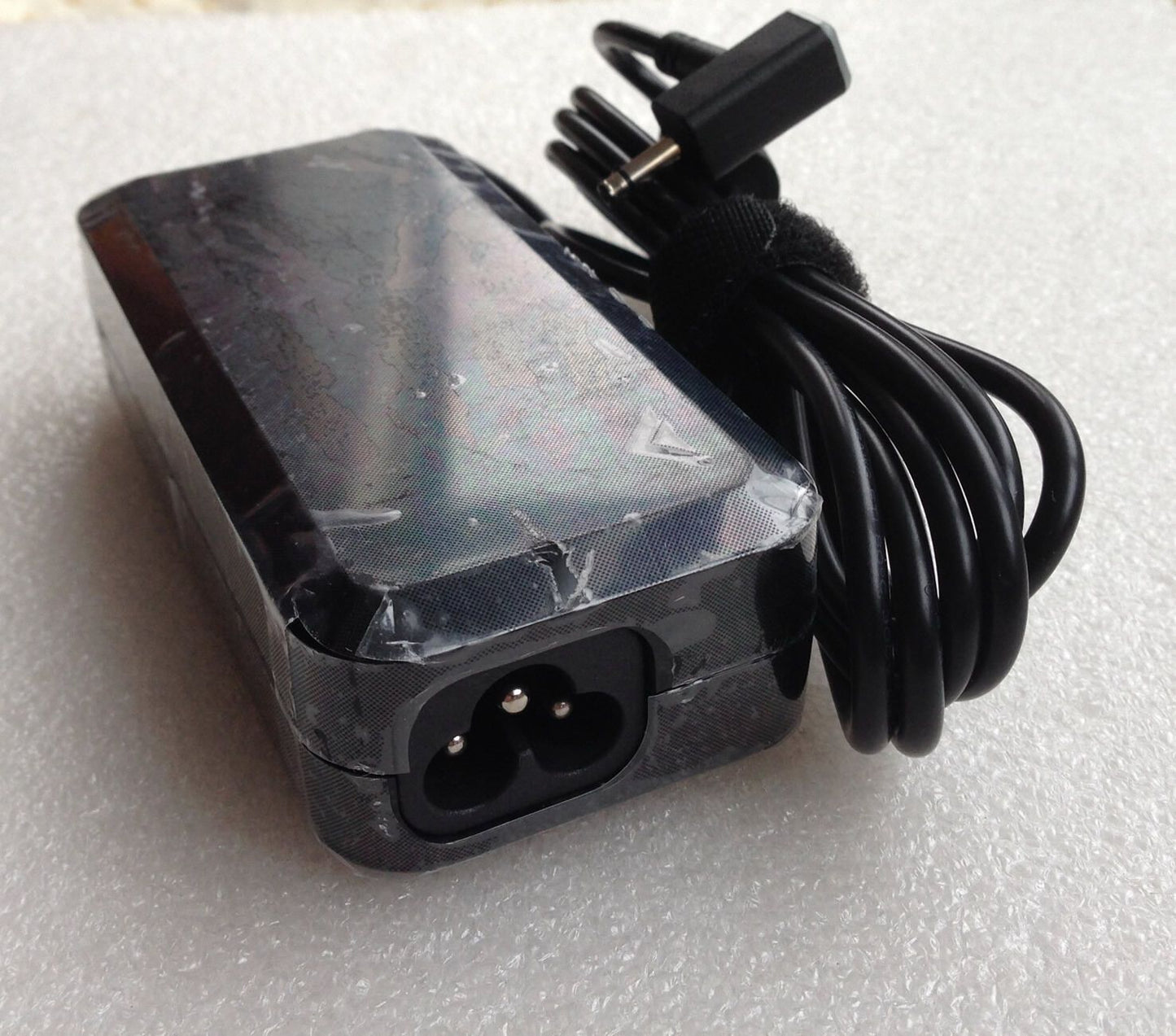 Original OEM Vizio 65W 19V 3.42A 3-Pin AC Adapter for Vizio CT14-A4 Ultrabook PC