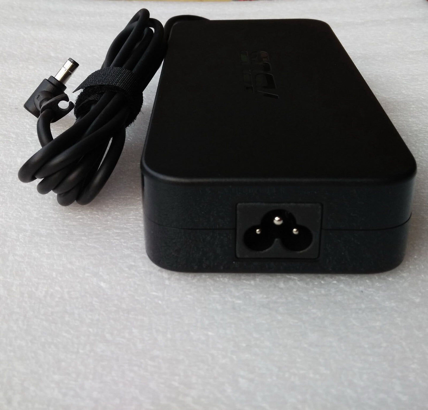 Original Genuine OEM Asus 19.5V 9.23A 180W Charger G750JX-QS71-CB,G750JX-DH71-CA