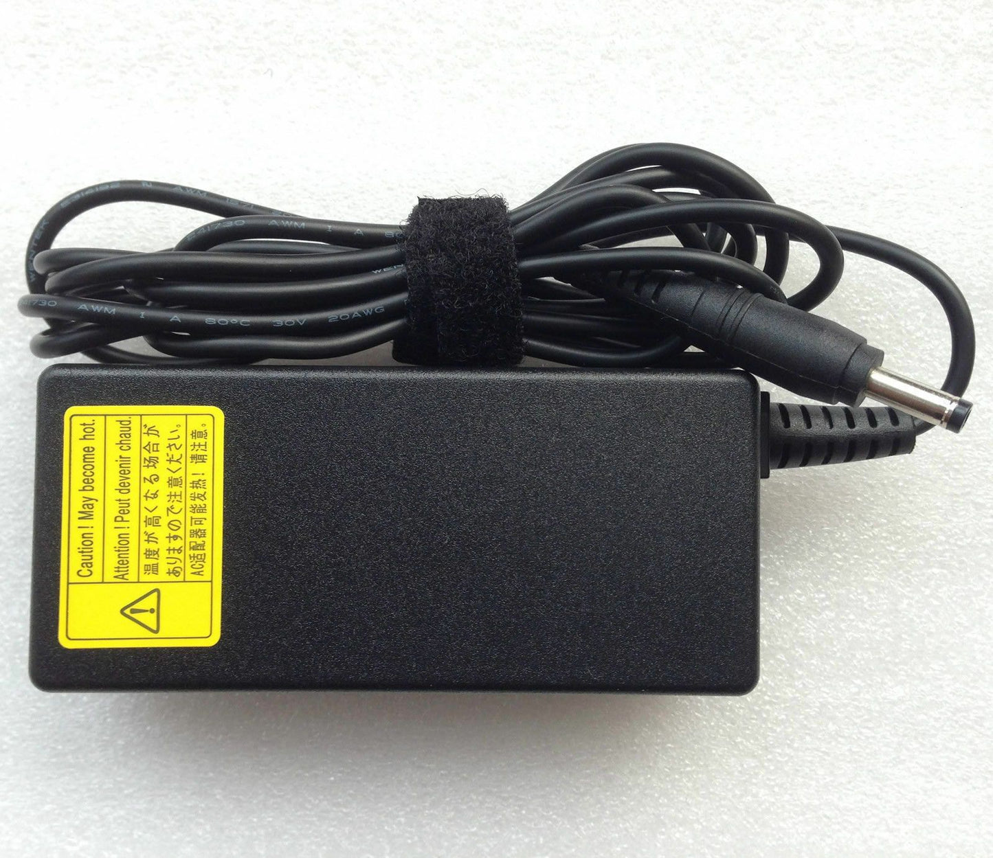 New Original OEM Toshiba Cord/Charge Satellite P30W-B-00W,PSDP2C-00W001,NSW24687
