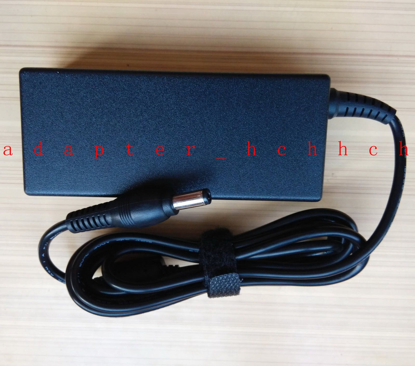 New Original OEM 65W AC Adapter for Toshiba Satellite U840,U845,U845T,U845W,U945