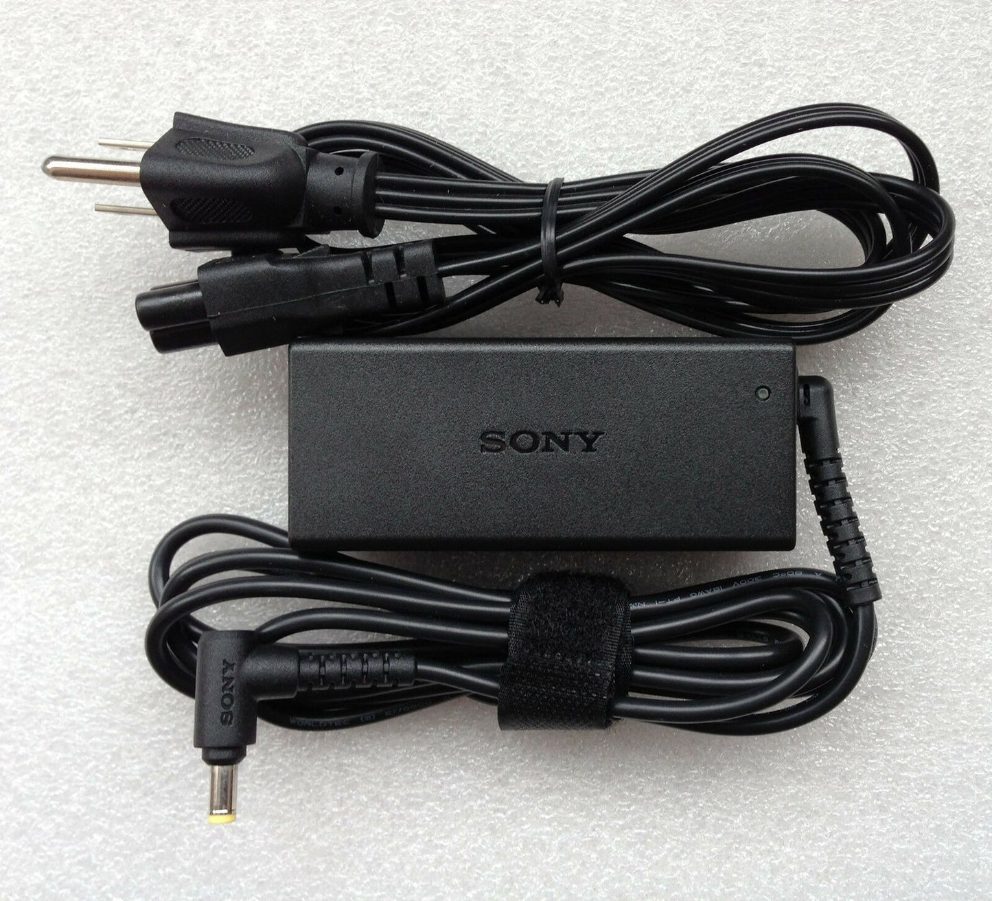Sony 45W Charger Sony Vaio Duo 11 SVD11218CCB Ultrabook Convertable Touch Tablet