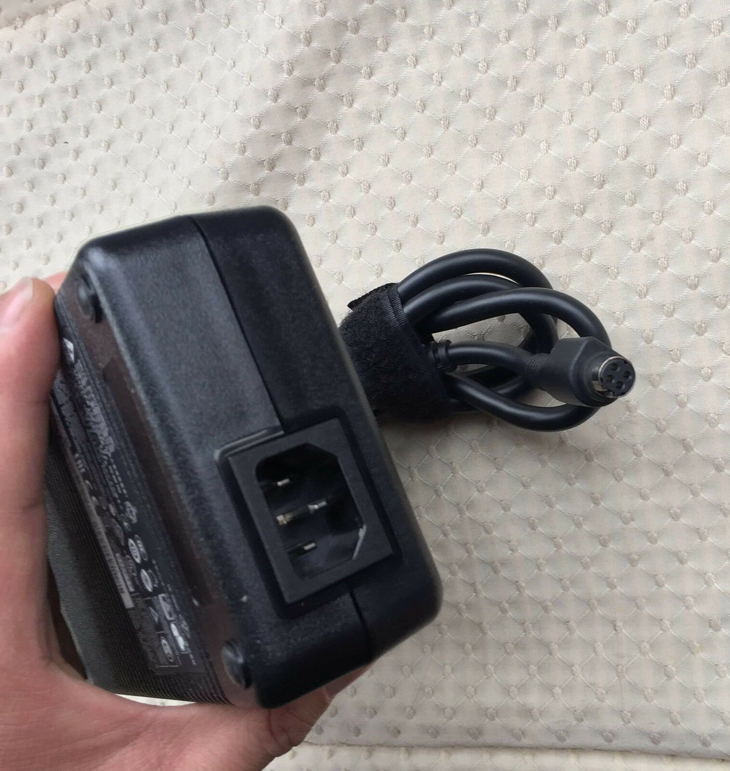 Original Delta MSI 330W AC/DC Adapter for MSI GT63 Titan 9SG/RTX2080,ADP-330AB D