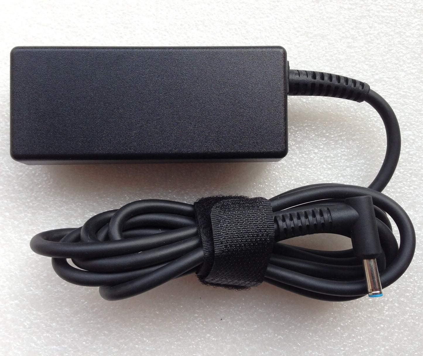 #Original OEM HP 45W AC Adapter for HP 15-r132wm,740015-002,741727-001 Notebook