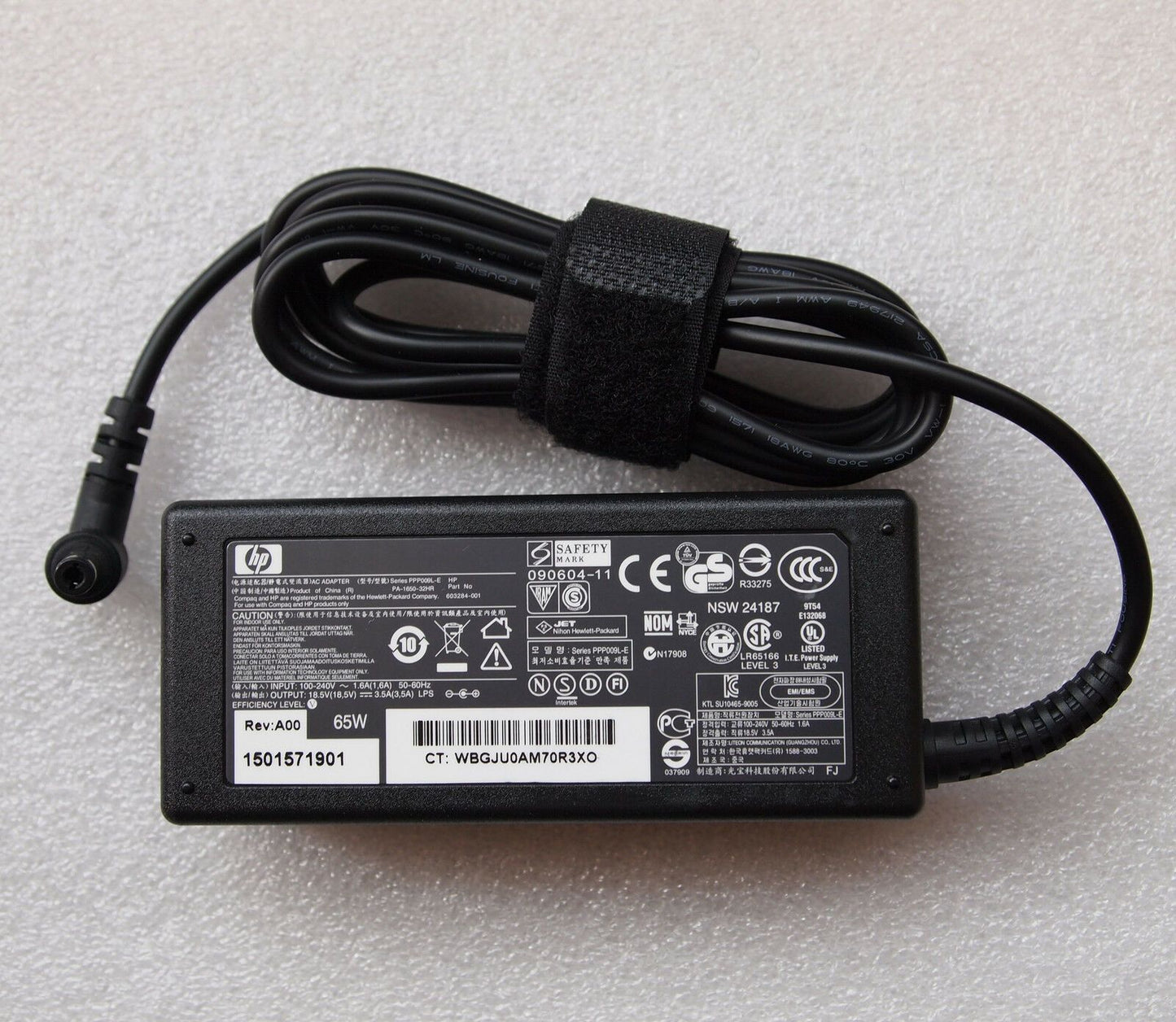 Original OEM HP 65W AC Adapter for Compaq Presario All-in-One CQ1-1001LA Desktop