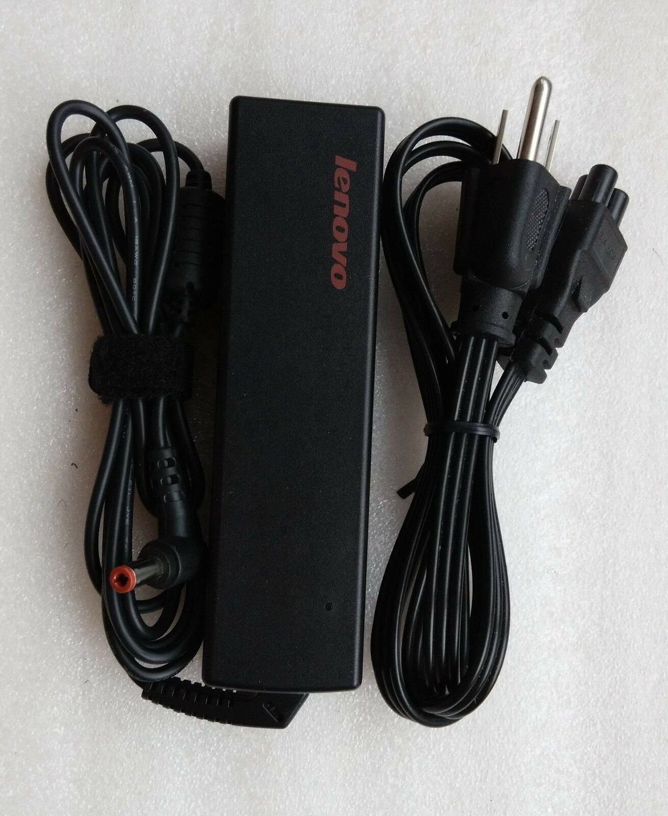 New Original Lenovo AC/DC Adapter for Ideapad U300/U300s/U400 CPA-A065,36001943