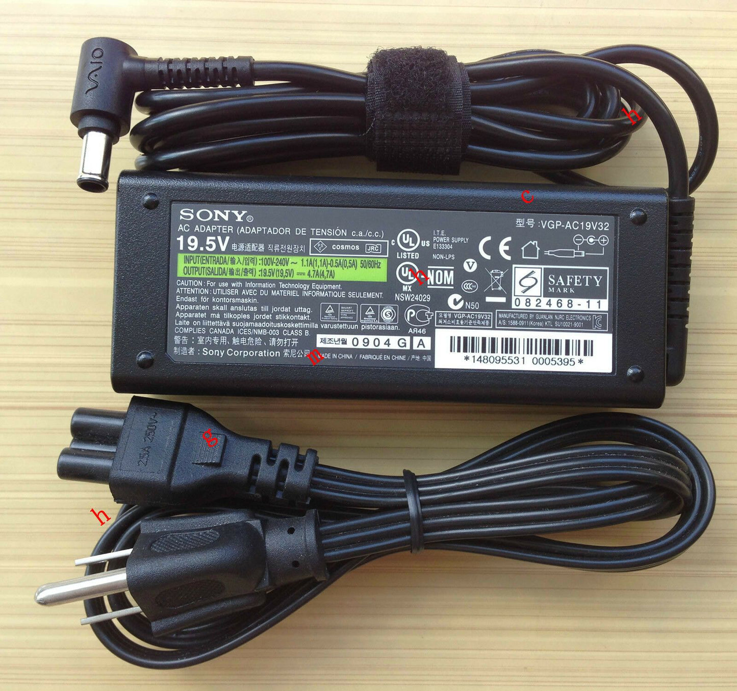 Original Genuine OEM Sony 90W Cord/Charger VAIO VGN-SR43S,VGP-AC19V32 Notebook