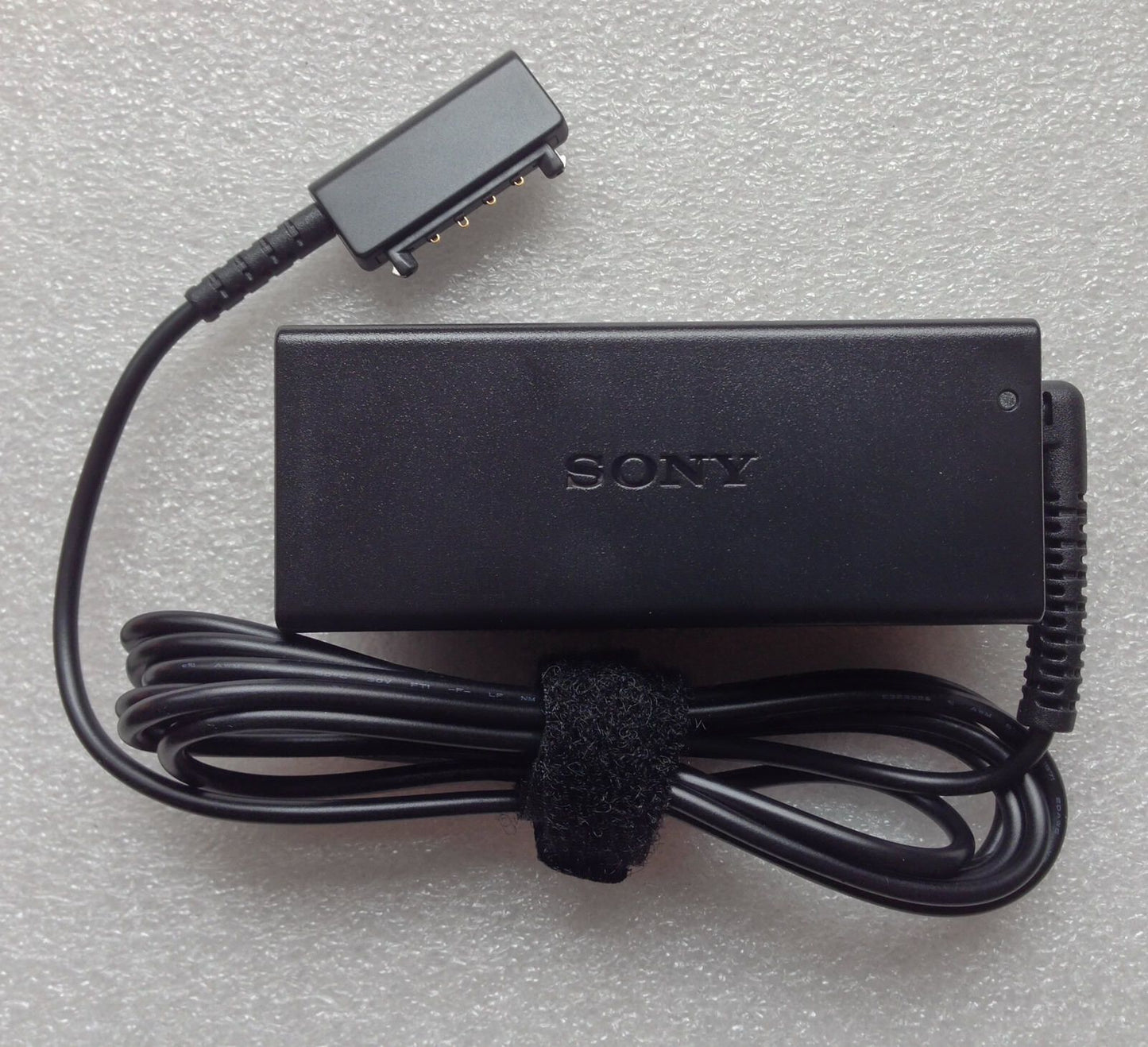 Original OEM Sony Xperia Tablet S SGPT112US/S,SGPAC10V1 AC Adapter Cord/Charger