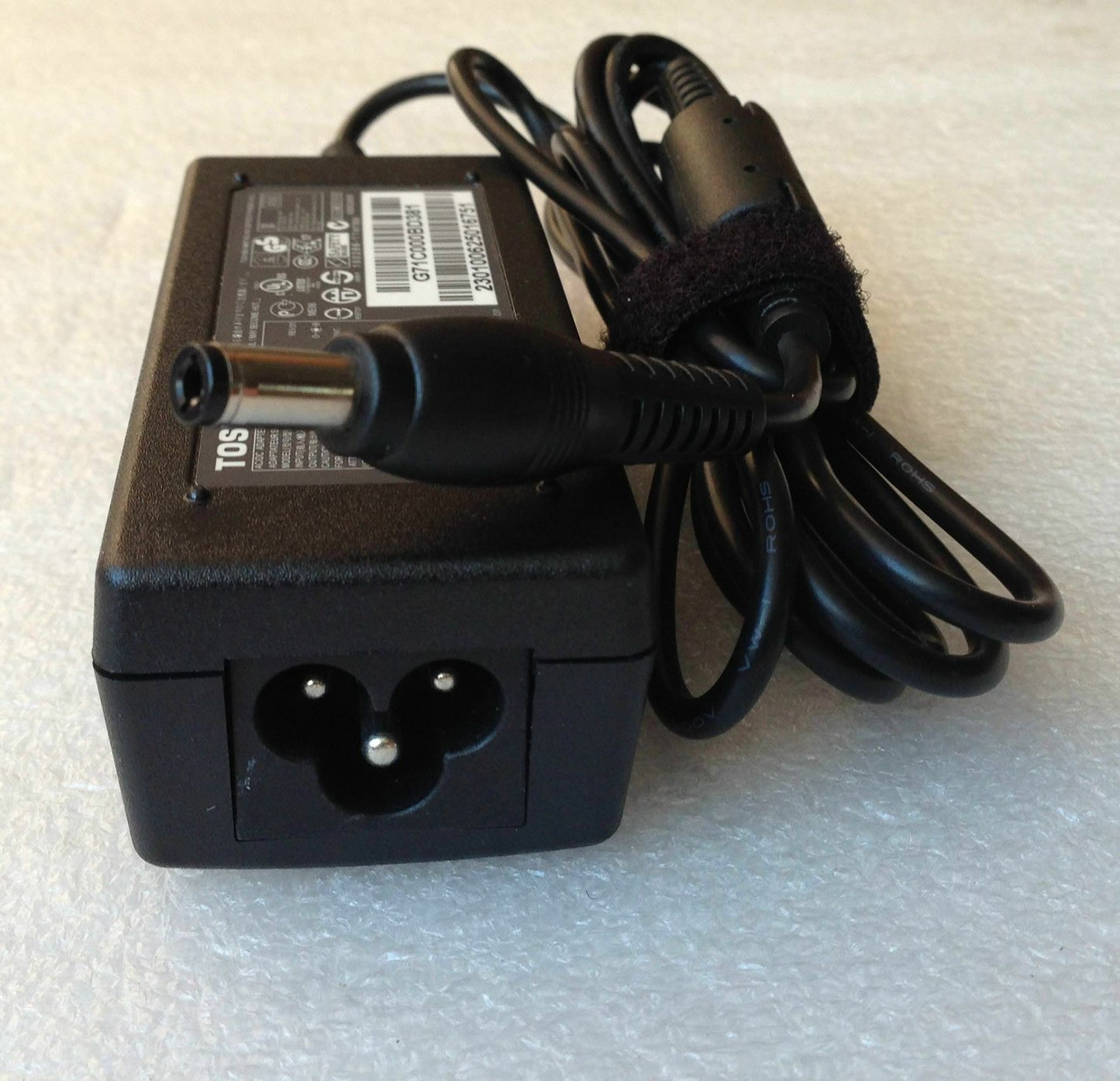 @Original OEM Toshiba Cord/Charger Satellite E45T E55 E55D E55DT E55T L740 L745