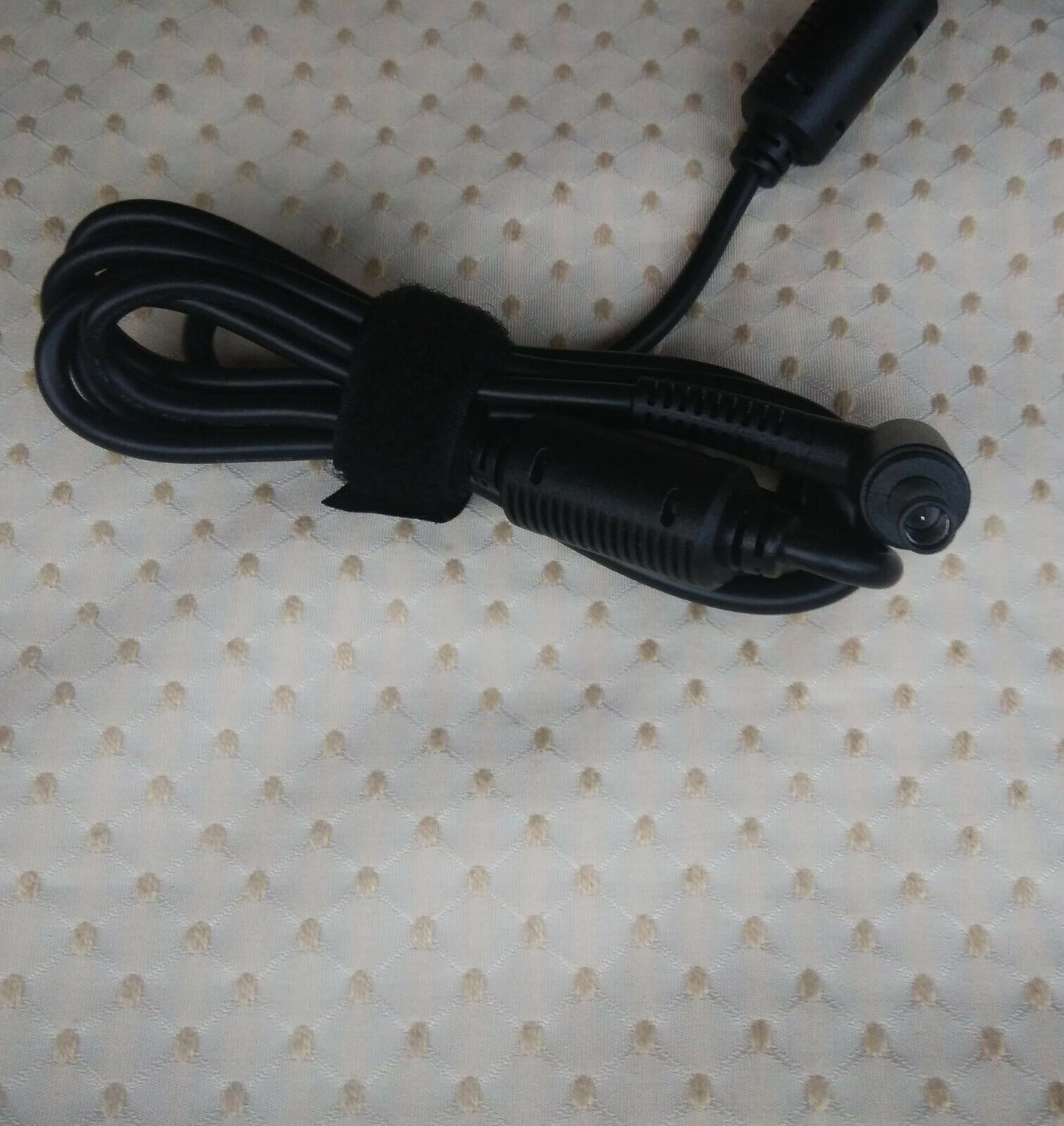 Original Delta 230W AC/DC Adapter for MSI GT72VR 6RD-039IT,6RD-045IT,ADP-230EB T