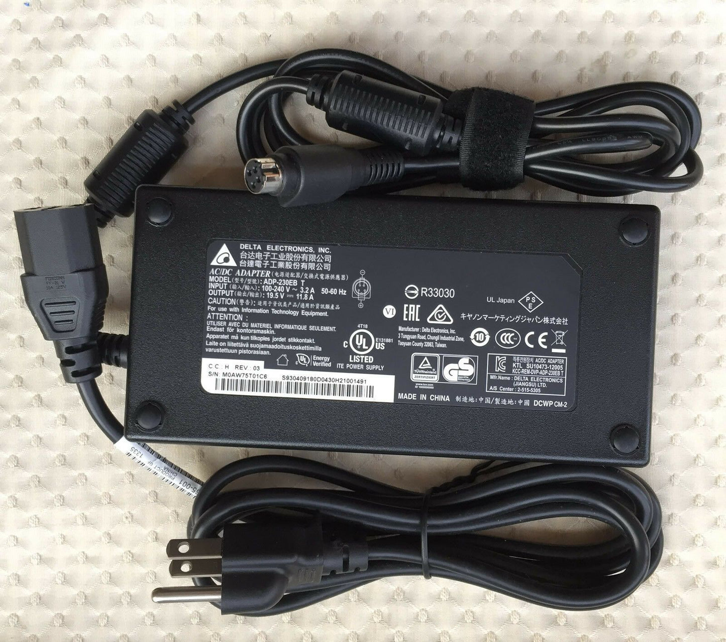 Original Delta MSI 230W AC/DC Adapter for MSI GT75 TITAN-094/GT75094,ADP-230EB T