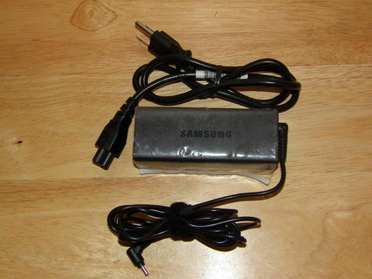 New Original Samsung Cord/Charger Notebook 9 Pro NP940X5M-X03US,AD-6019A Laptop