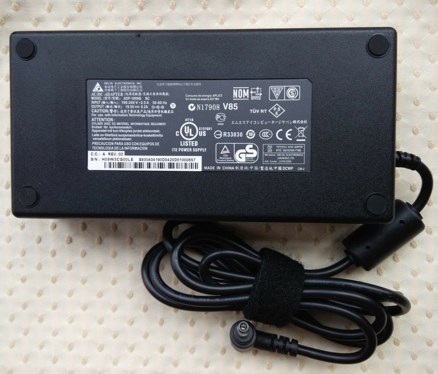 @Original OEM Delta 19.5V 9.2A AC Adapter for MSI WT60 2OK 3K-615US,ADP-180NB BC