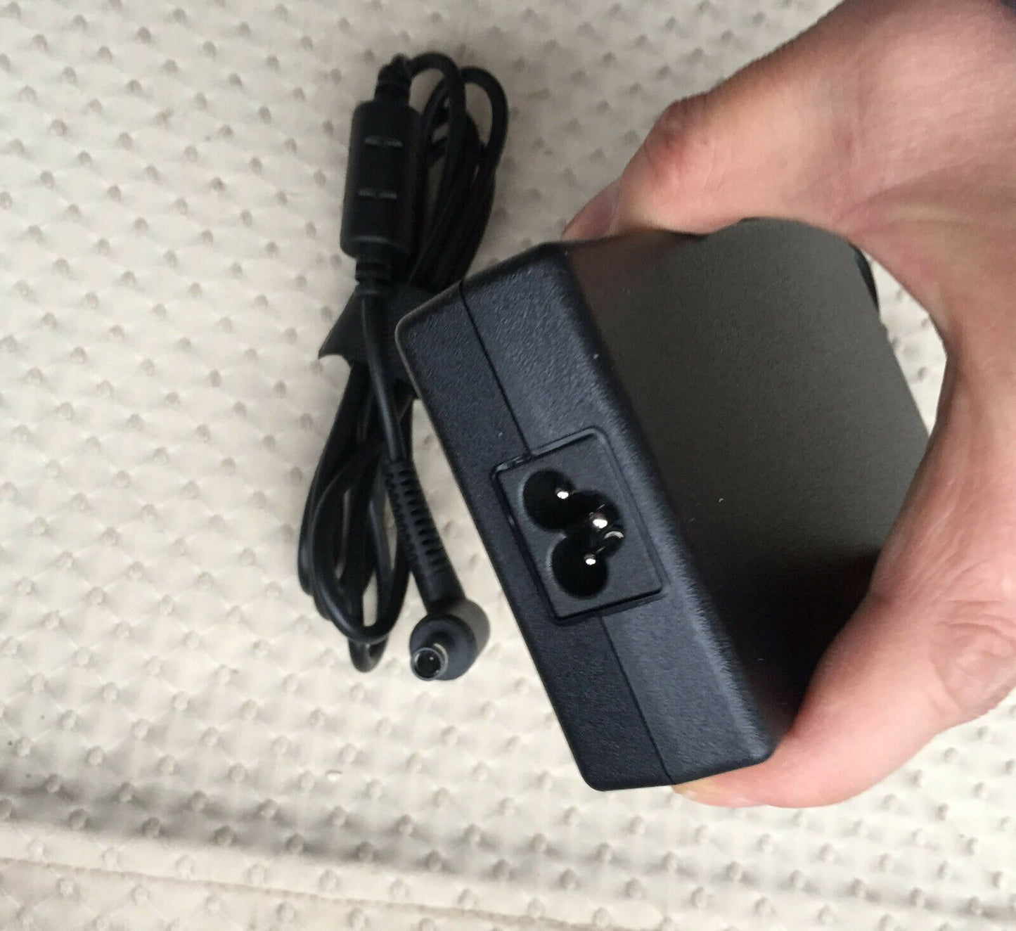 Original Delta AC Adapter&Cord for Gigabyte AORUS 15-W9-7DE0252W Gaming Notebook