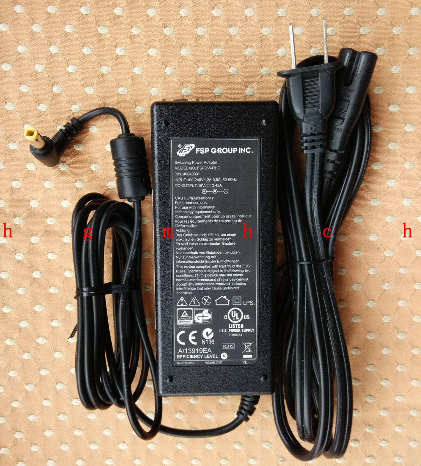 Original OEM FSP GROUP Medion FSP065-ASC FSP065-RHC 19 V 65 W AC Adapter ON OFF