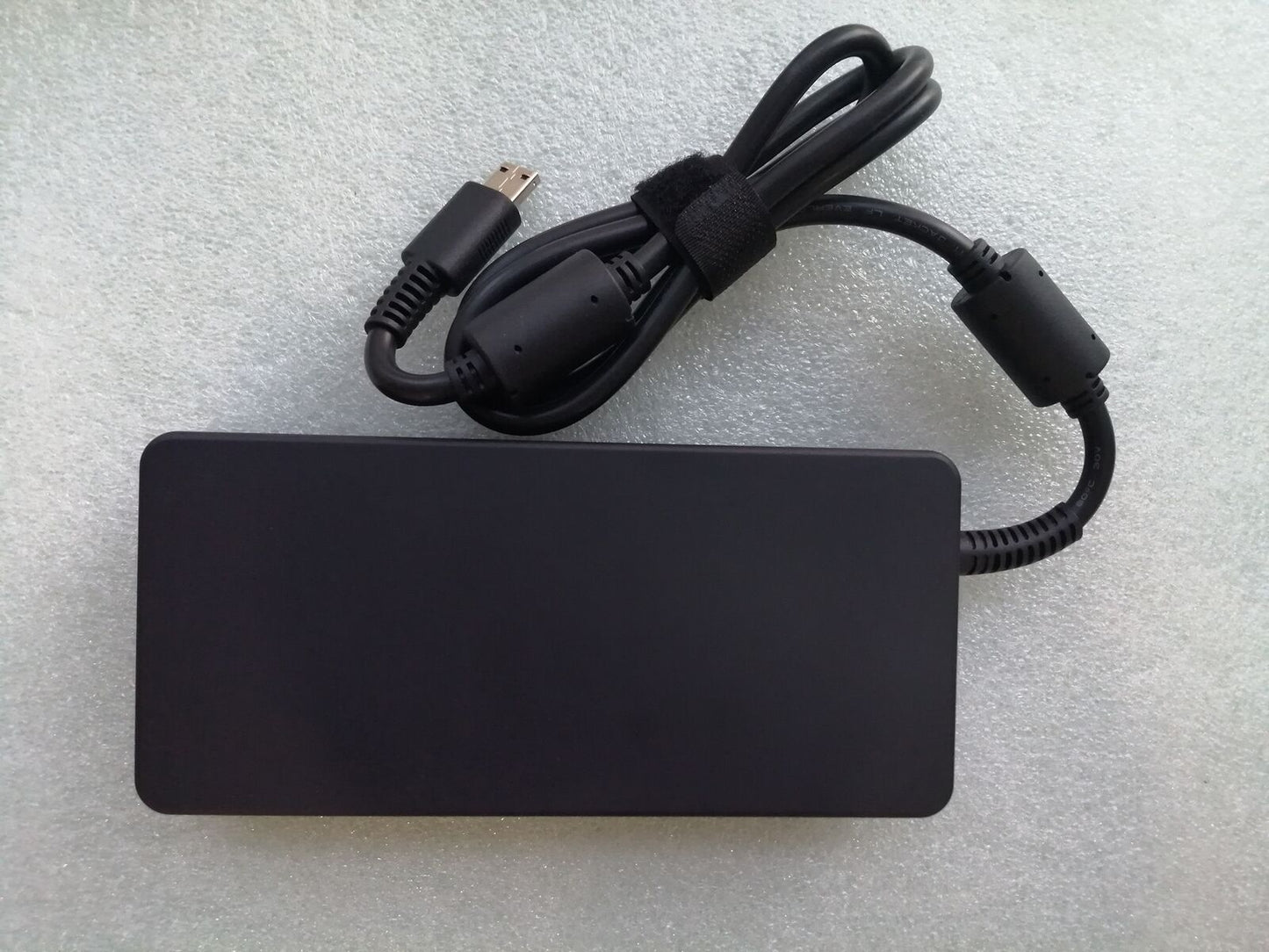 New Original Chicony MSI A20-330P1A A330A018P GP76 19.5V 16.92A 330W AC Adapter