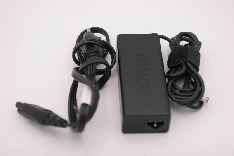New Original OEM 90W AC Adapter for LG A560-7456,A560-7457,A560-HH70K,A560-PH70K
