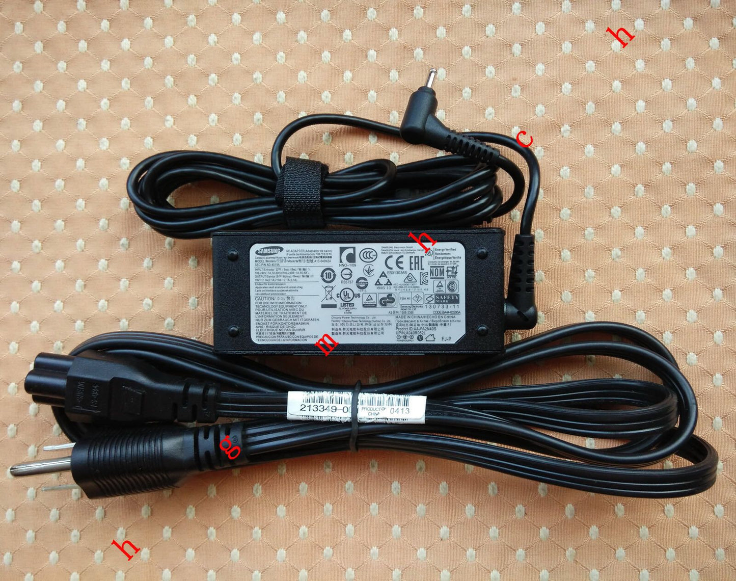 Original OEM Samsung 40W Cord/Charger ATIV Book 9 Lite NP905S3G-K01AU,A13-040N2A